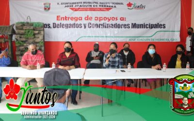 Entrega alcaldesa Orquídia Hernández, apoyos a comisarios, delegados y coordinadores