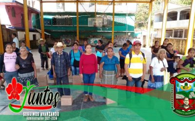 DIF Municipal entrega despensas en Ixcatla