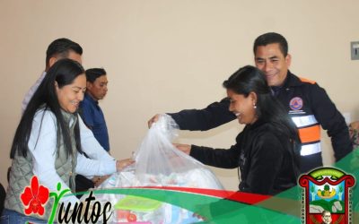 Entrega ayuntamiento kits de medicamentos a comunidades